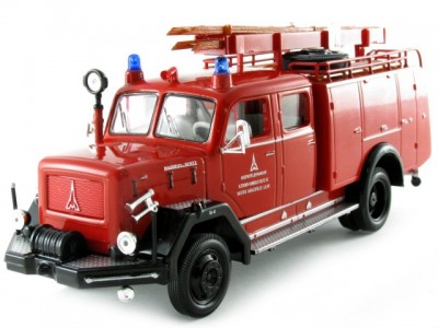 YatMing 43015x Magirus-Deutz 150D pompiere rosso/nero