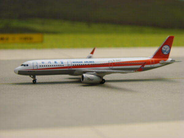 Herpa 524964 Airbus A 321 Sichuan Airlines Modellismo