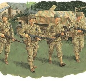 Italeri 6120 American Infantry WWII include 48 figure 16 pose