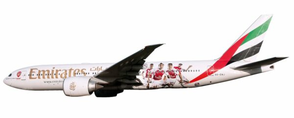 Herpa 611060 Boeing 737-200LR Emirates "Arsenal London"