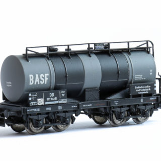 Brawa 67071 Carro cisterna ZZ (P) "BASF" delle DB