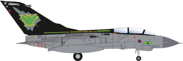 Herpa 570510 Panavia Tornado GR.4 No IX(B) Squadron